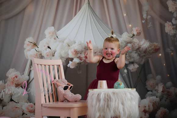 Leah [turns two] 113