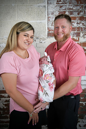 Alivia newborn 199