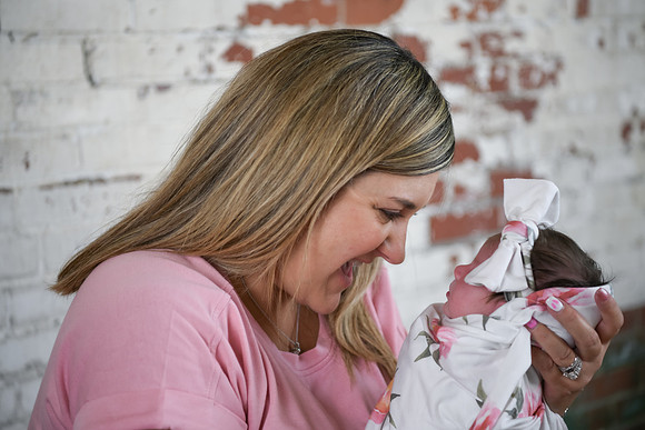 Alivia newborn 225