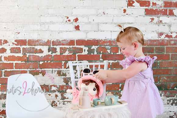 Leah [turns two] 142