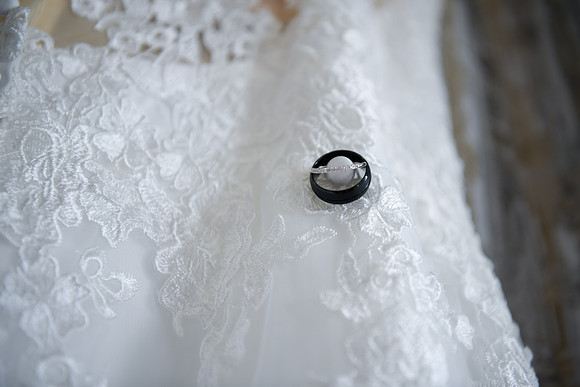 Elizabeth & Kyle WD [proofs] 0112