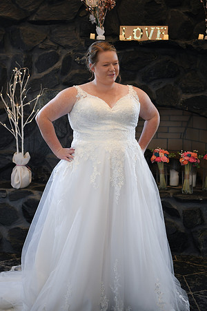 Elizabeth & Kyle WD [proofs] 0116