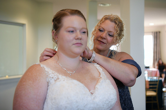 Elizabeth & Kyle WD [proofs] 0140