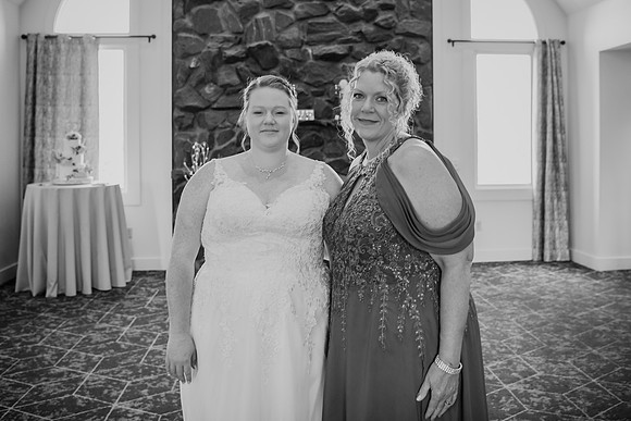 Elizabeth & Kyle WD [proofs] 0190