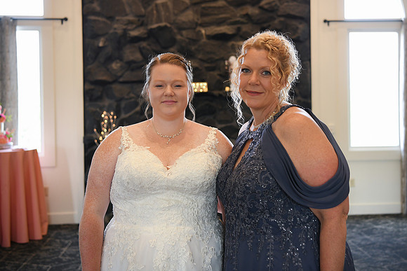 Elizabeth & Kyle WD [proofs] 0191