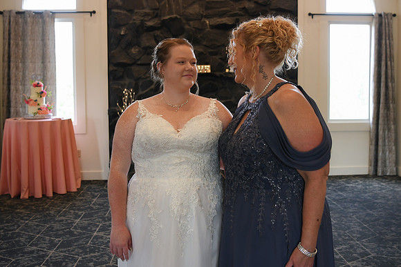 Elizabeth & Kyle WD [proofs] 0193