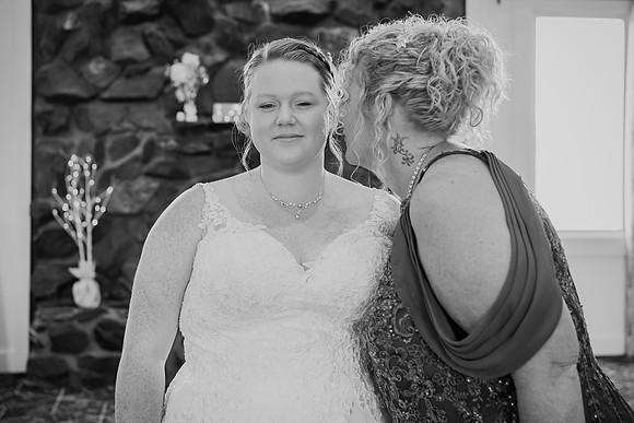 Elizabeth & Kyle WD [proofs] 0196