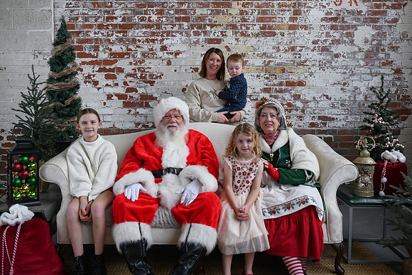 2024 Santa [Stefanik] 23