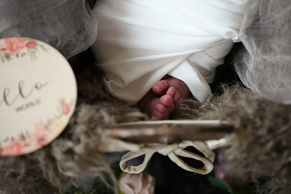 Alivia newborn 025