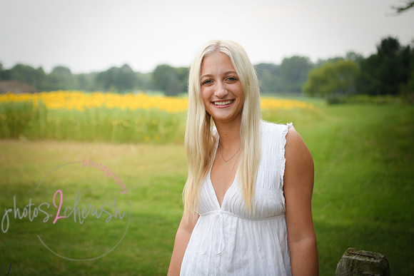 Sunflowers [kenzie] peek 106