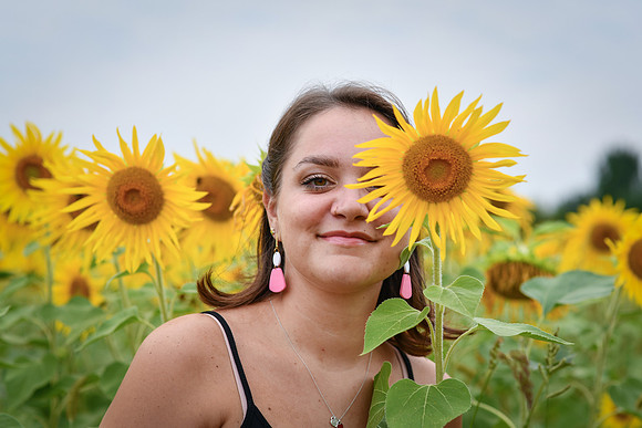 Sunflowers [margaret & drew] 129