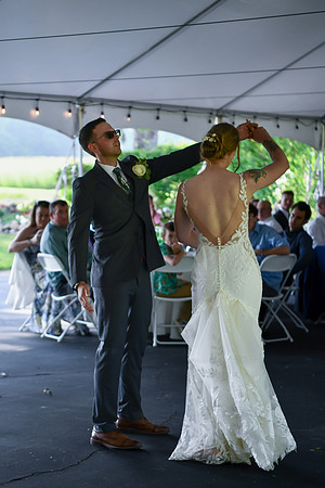 Carter & Marlah Reception [B&G 1st dance] 045