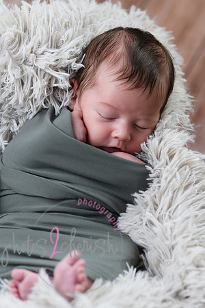 Anthony [newborn] 045