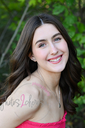 Audrey [class of 2025] peek 18