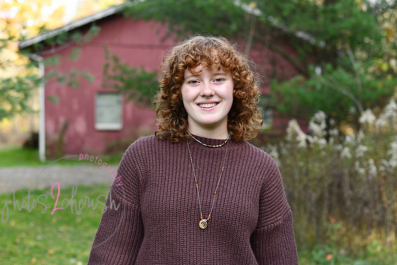 2025 MHS Senior [CJ] proofs 272