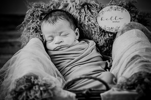 amelia [newborn] 09