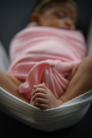 amelia [newborn] 73