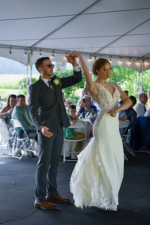 Carter & Marlah Reception [B&G 1st dance] 047