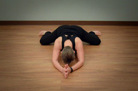 half moon poses 017
