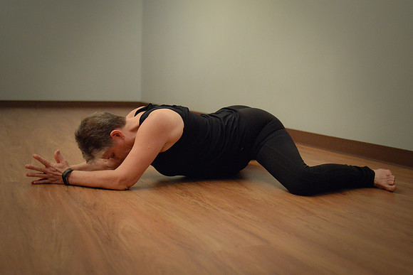 half moon poses 022
