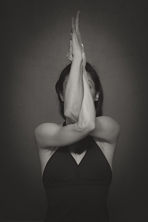 half moon poses 089