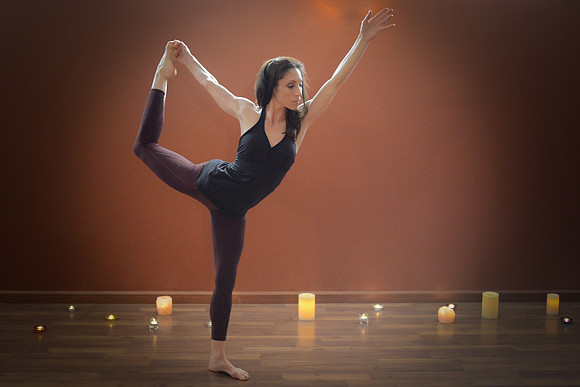 half moon poses 102
