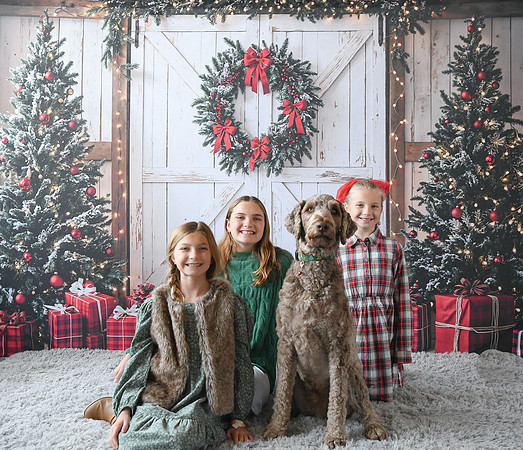 Sublett Family [Holiday 2024] 45