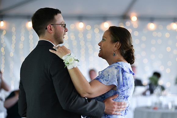 Carter & Marlah Reception [Mother Son Dance] 088