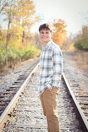 Caden MHS Class of 2025 peek 21