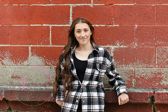 Carmella [MHS Class of 2025] proofs 060