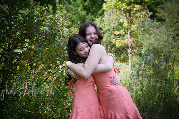 victoria & girls 099