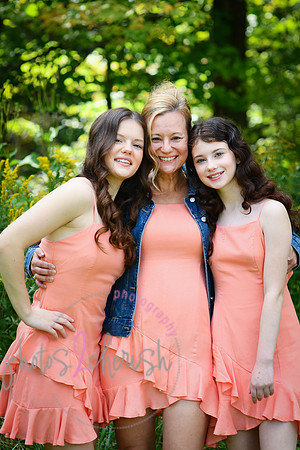 victoria & girls 133