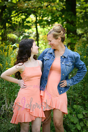 victoria & girls 143