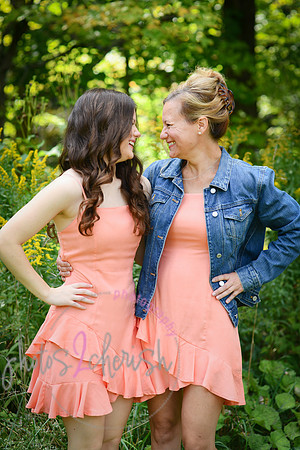 victoria & girls 153