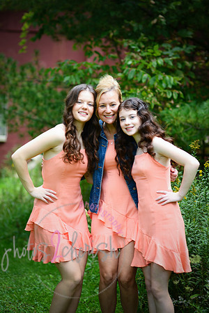 victoria & girls 177