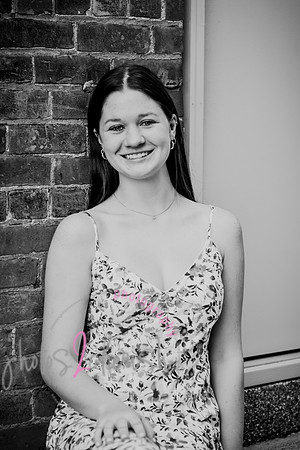 Olivia C [senior photos] 026