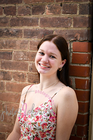 Olivia C [senior photos] 037