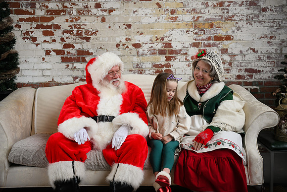 2024 Santa [Tracey] 01