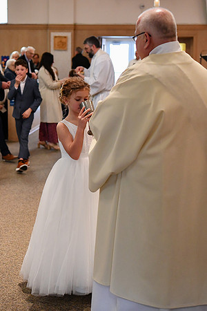 Isabel [First Communion] 033