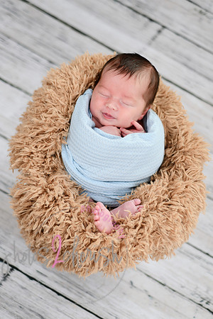 Anthony [newborn] 070