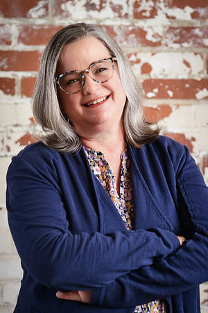 Cathy [headshots] 07