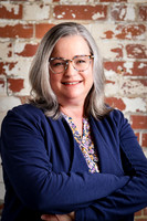 Cathy [headshots] 17
