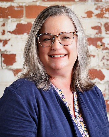 Cathy [headshots] cropped 10