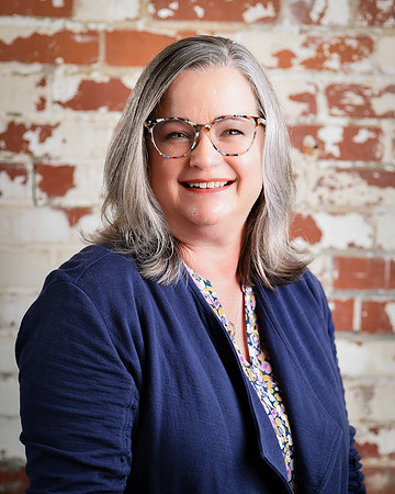 Cathy [headshots] cropped 11