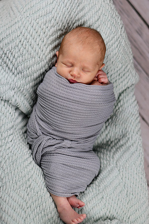 Noah Newborn 191