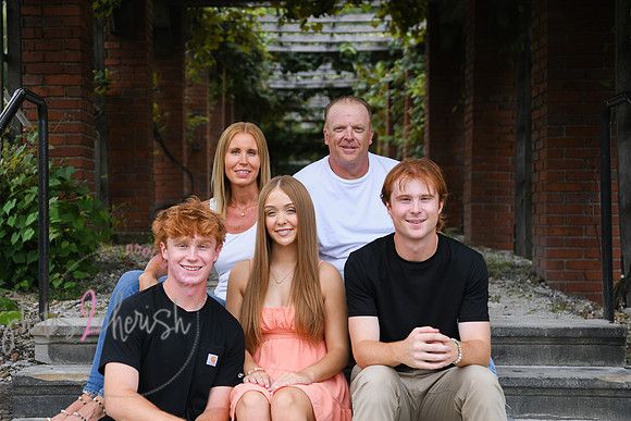 family [peek] 11