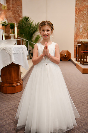 Isabel [First Communion] 113