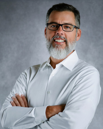 Paul Headshots 45 cropped