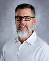 Paul Headshots 50 cropped