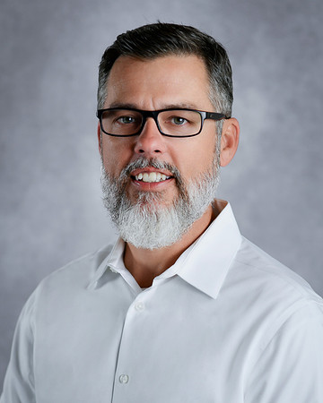 Paul Headshots 50 cropped